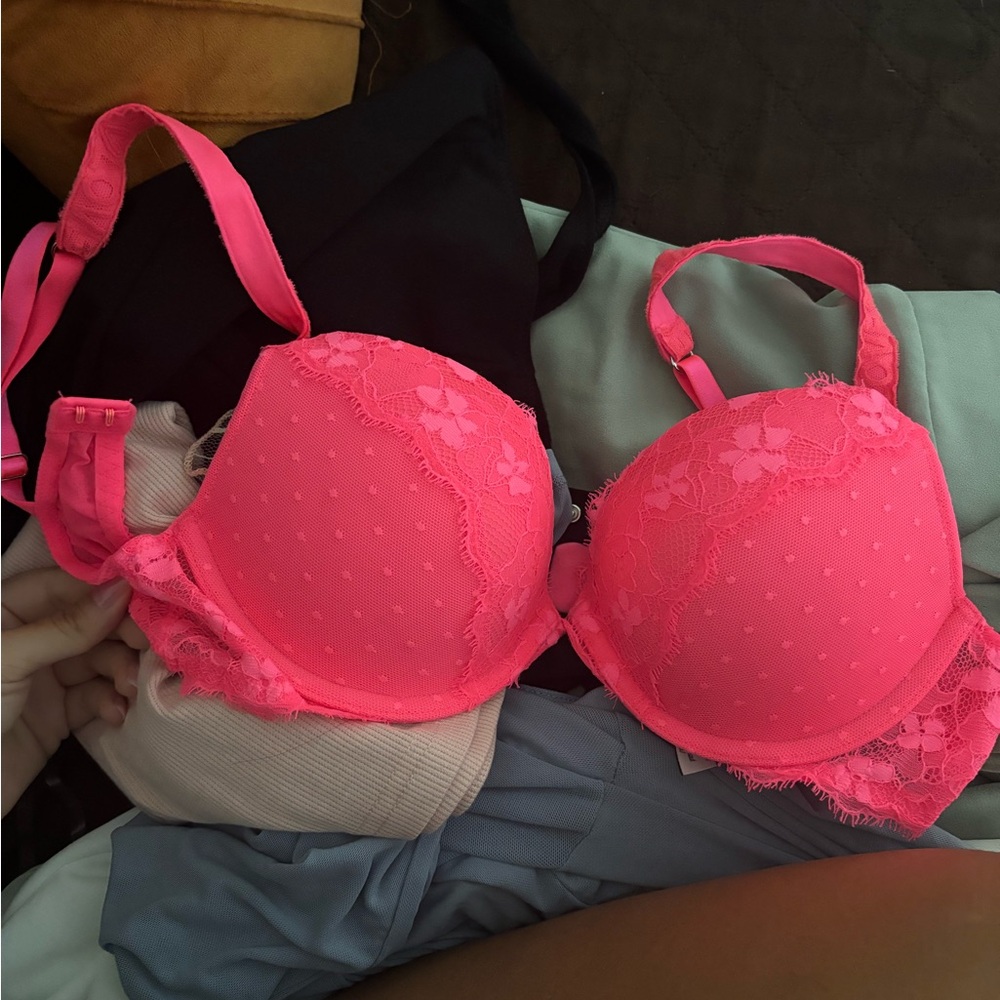 Pink Lace Underwire Bra